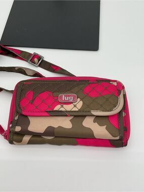 Lug Pink Camo Kickflip Crossbody Pouch